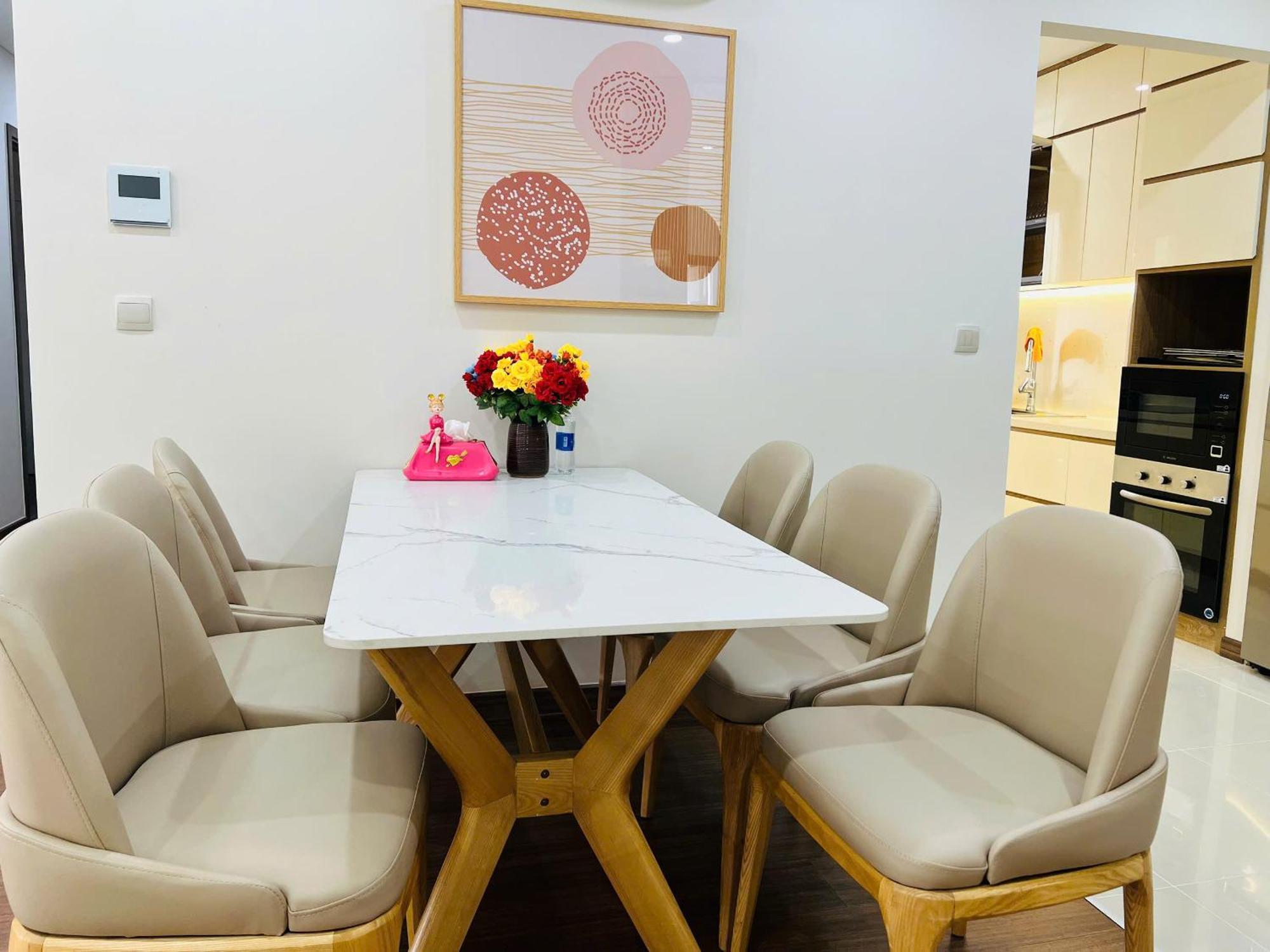 Apartment Ha Do Centrosa Building , Ba Thang Street, Distrist 10 *