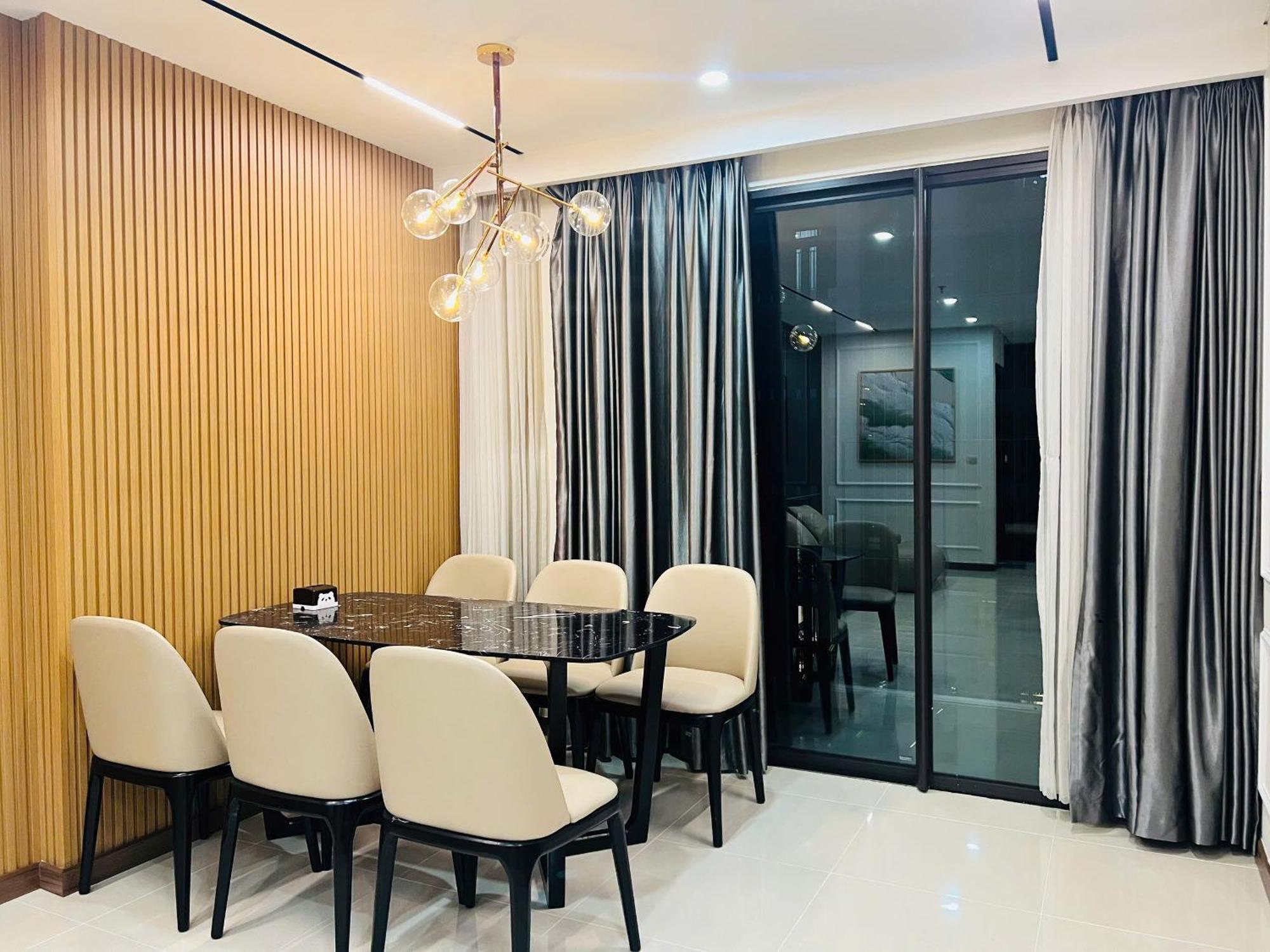 Apartment Ha Do Centrosa Building , Ba Thang Street, Distrist 10