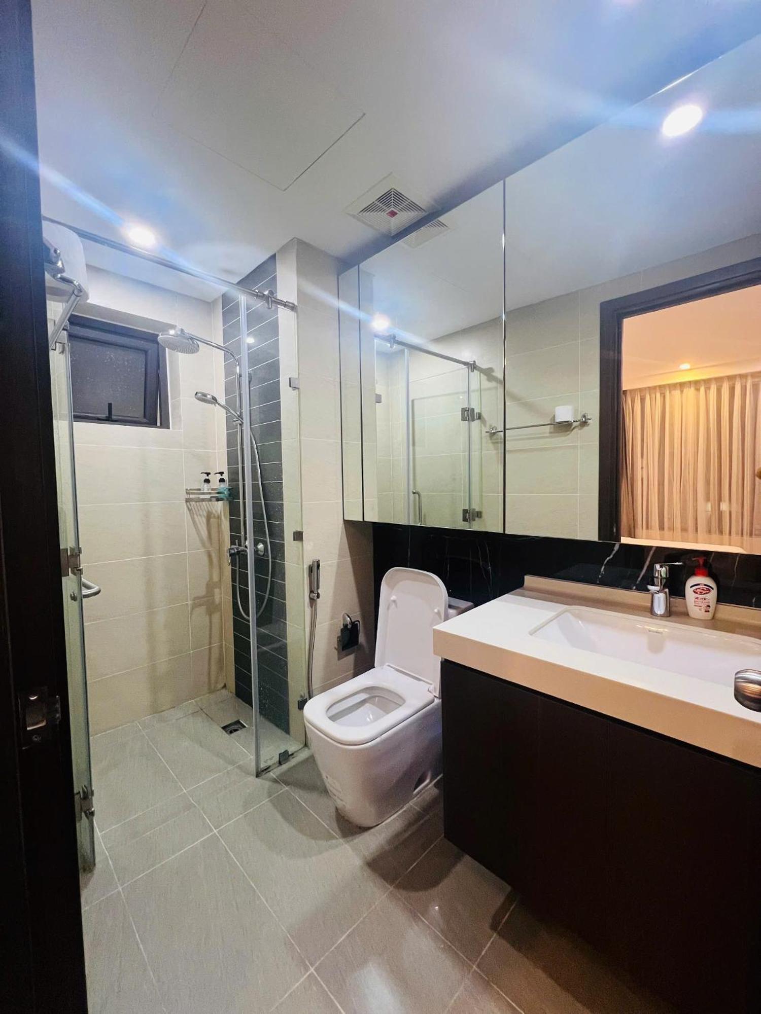 Apartment Ha Do Centrosa Building , Ba Thang Street, Distrist 10 Ho Chi Minh City