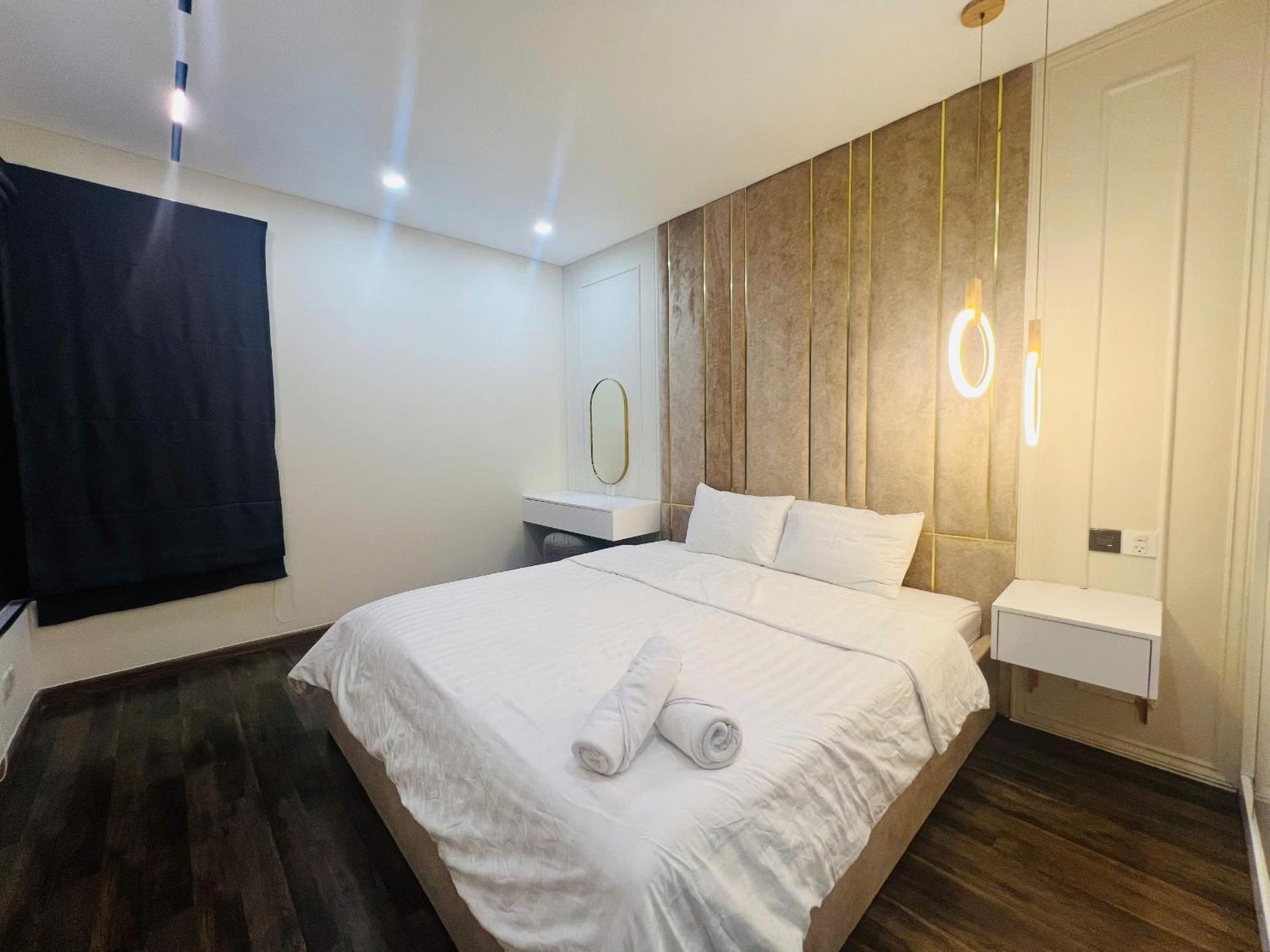Ha Do Centrosa Building , Ba Thang Street, Distrist 10 Apartment *