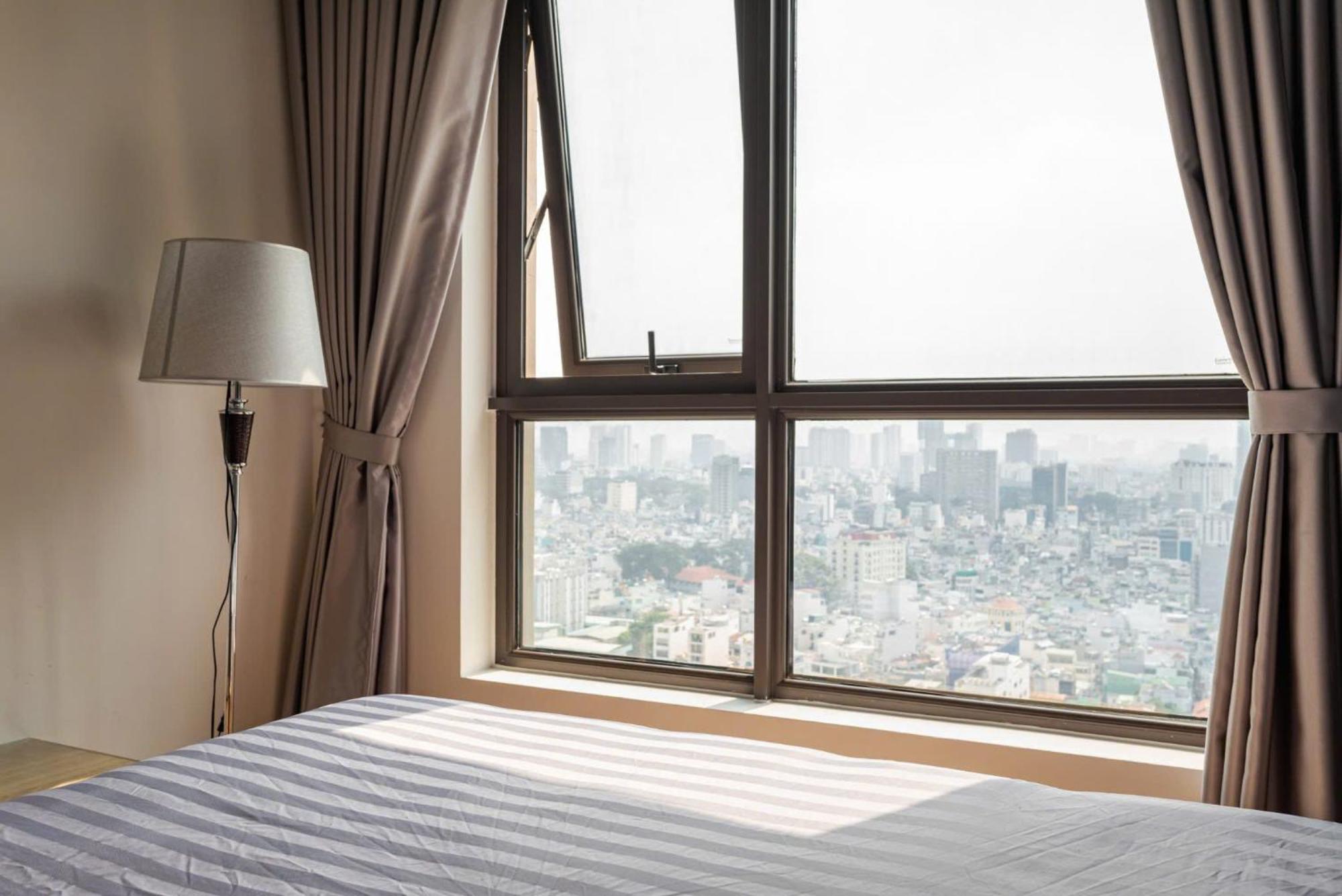 Ha Do Centrosa Building , Ba Thang Street, Distrist 10 *